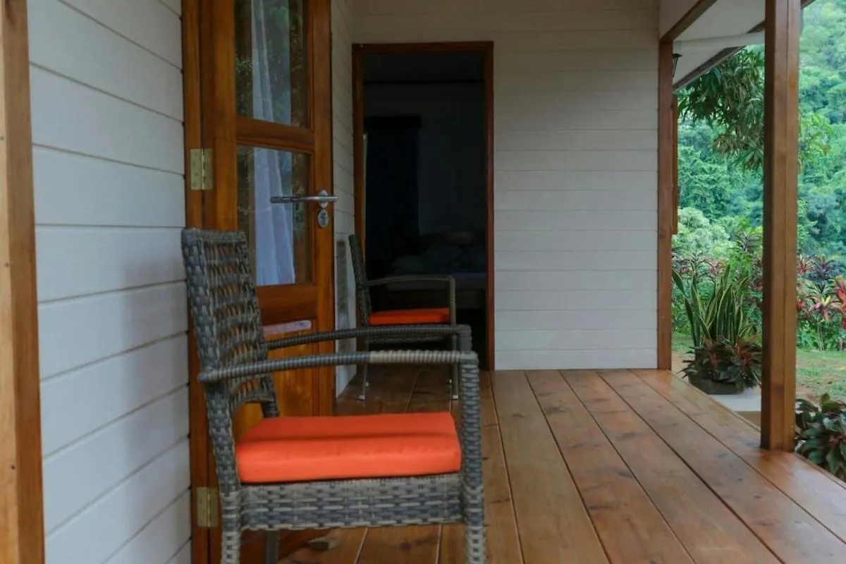 Very Nice And Friendly Bungalow Takamaka